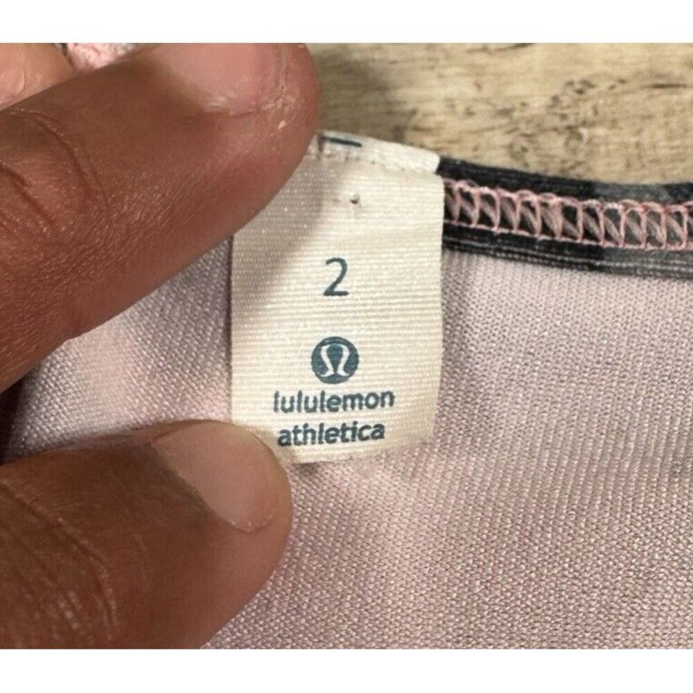 Lululemon Tank Top -‎ Cool Racerback (CRB), Size 2 - Pink Camo - Picture 2 of 6